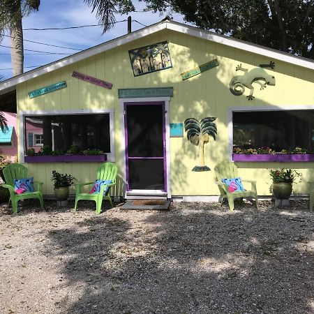 Pelican Island Cottages セバスチャン エクステリア 写真
