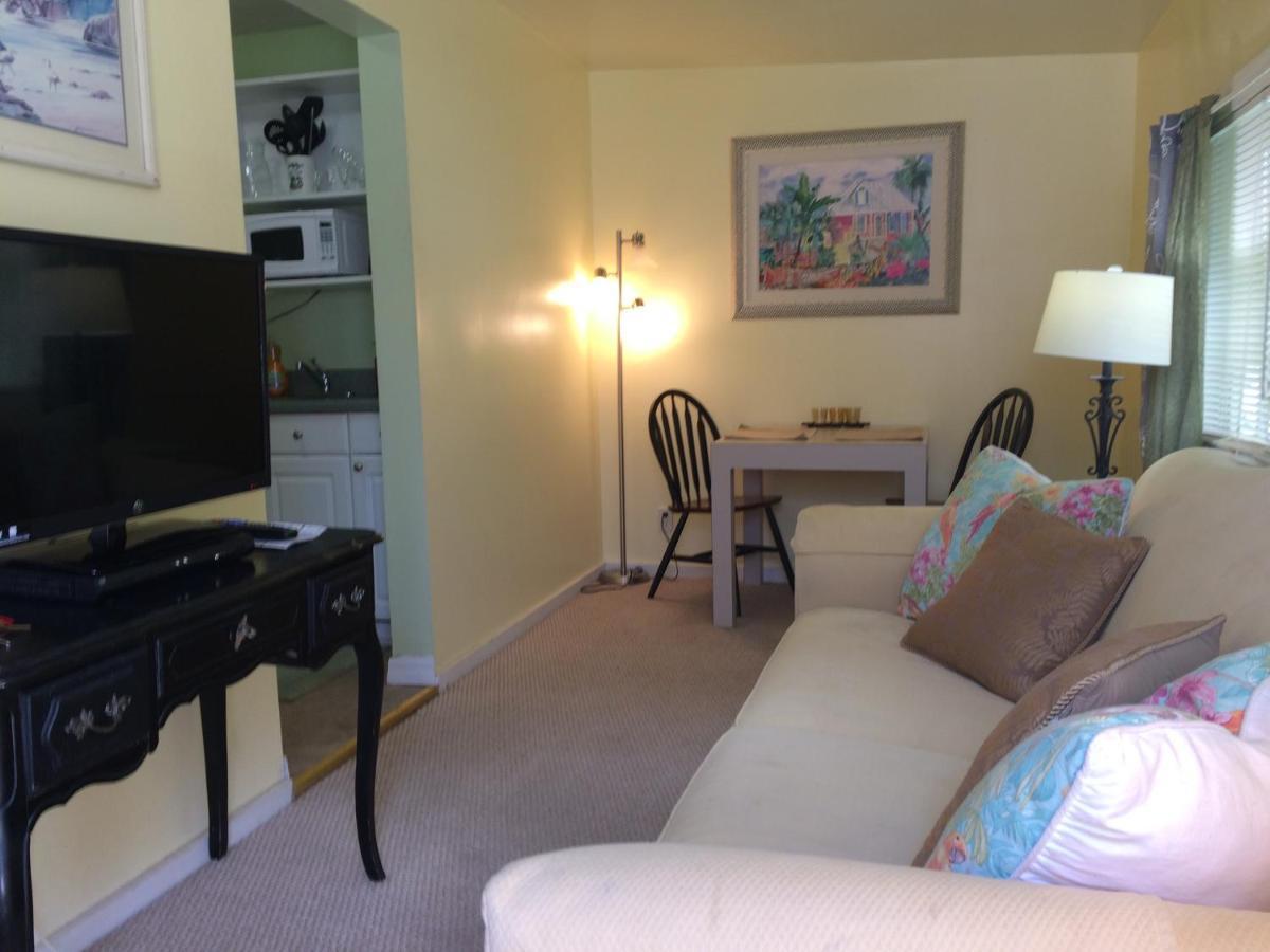Pelican Island Cottages セバスチャン エクステリア 写真